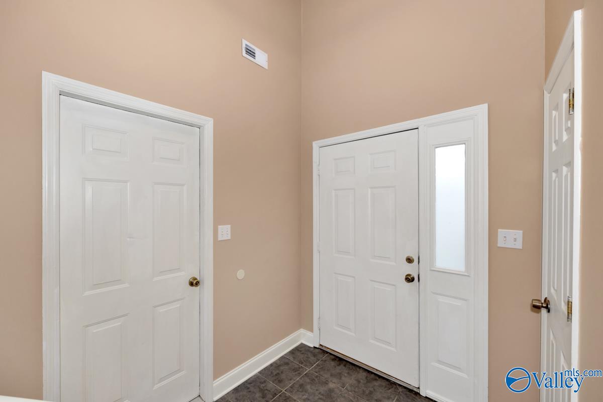 12766 Dickens Lane, Madison, Alabama image 5