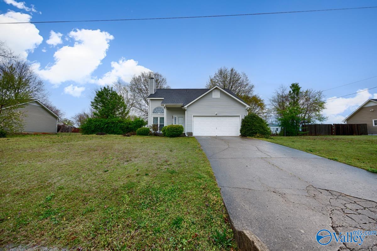12766 Dickens Lane, Madison, Alabama image 3