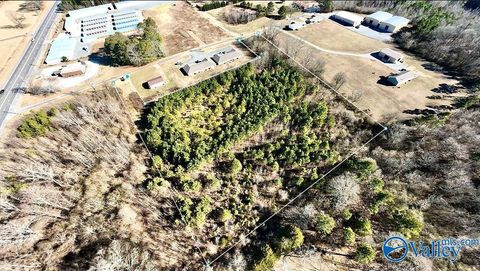 Vacant Land For Sale - 6.3 ACRES Williams Road<br/> Guntersville, AL 35976