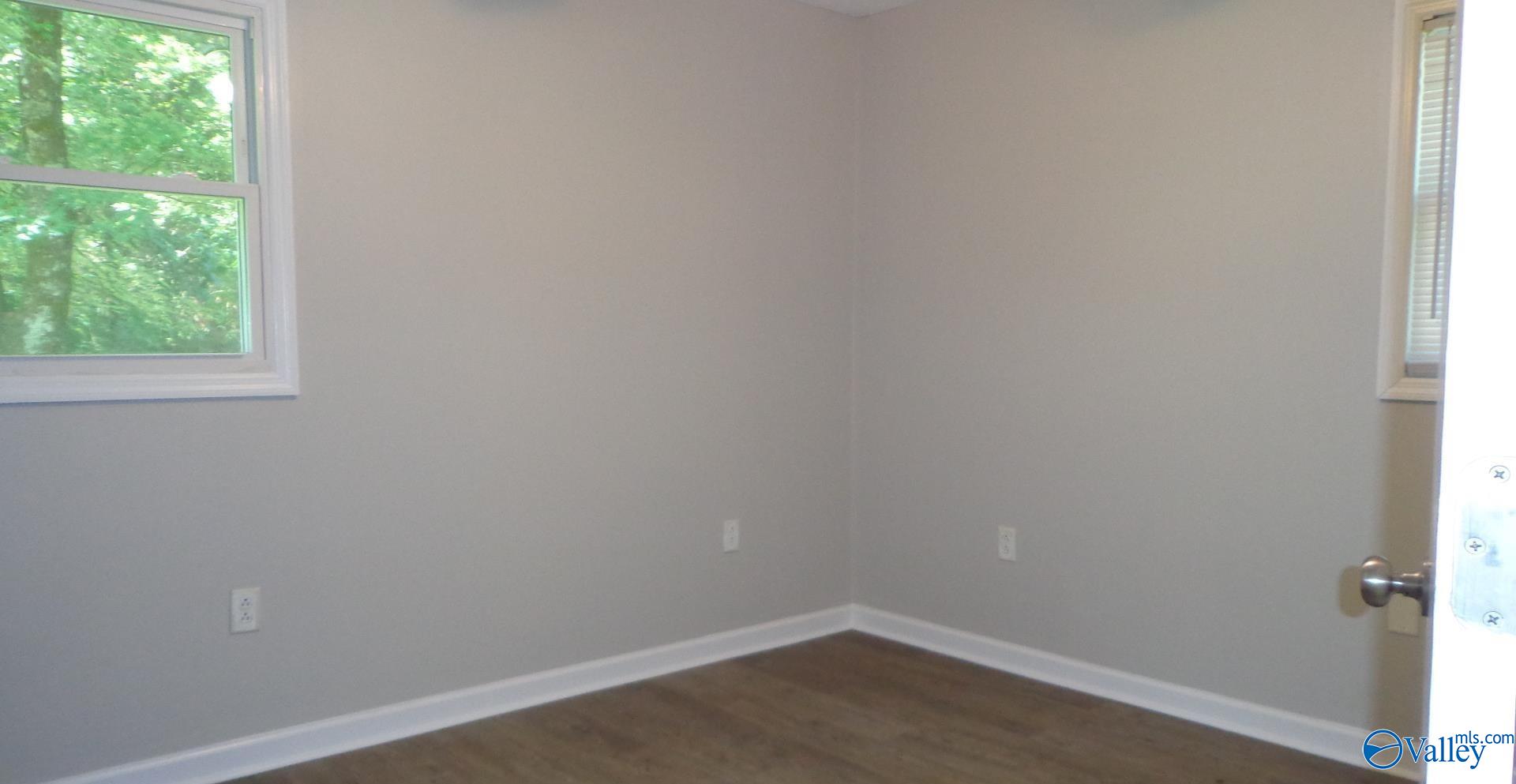4704 Lumary Drive, Huntsville, Alabama image 2