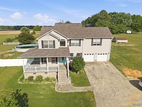 Homes For Sale - 280 County Road 1542<br/> Eva, AL 35621