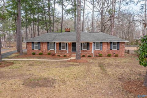 Homes For Sale - 217 Monterey Circle<br/> Etowah County, Gadsden, AL 35901