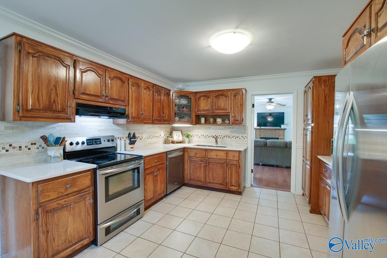 2311 13th Street, Decatur, Alabama image 7
