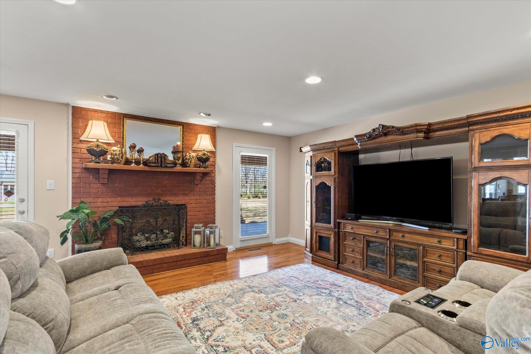 210 N Briarwood Road, Athens, Alabama image 7