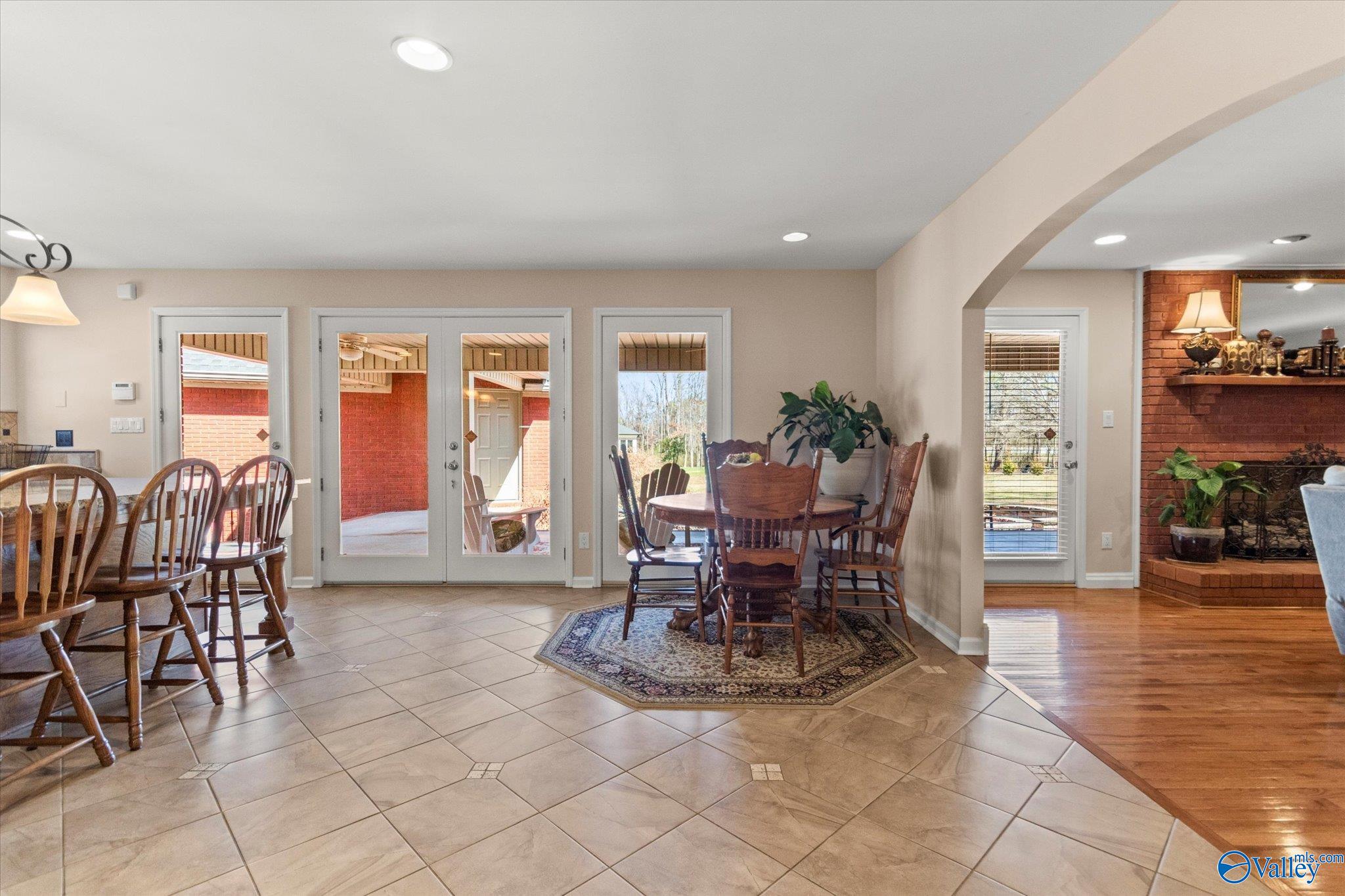 210 N Briarwood Road, Athens, Alabama image 13