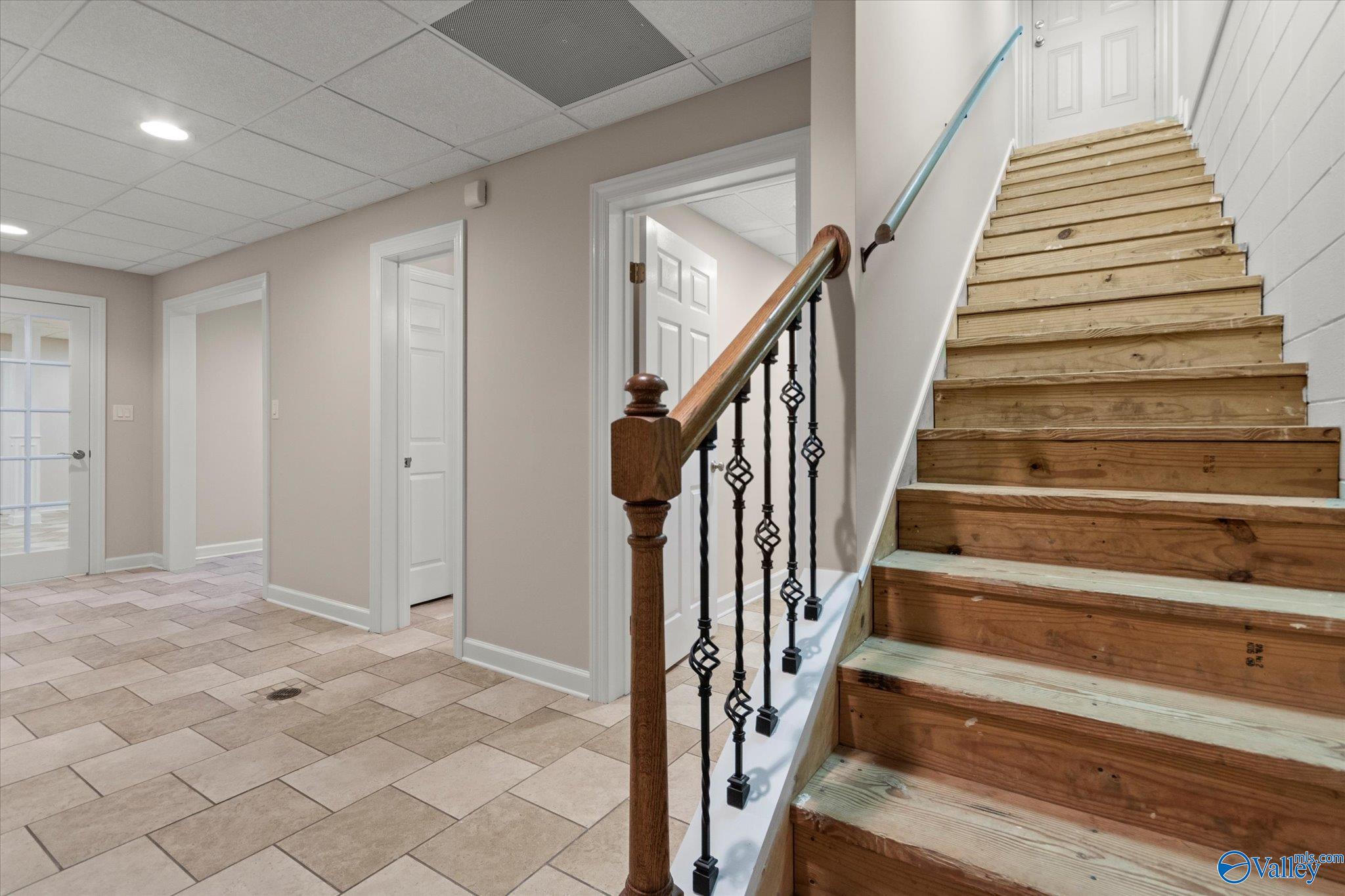 210 N Briarwood Road, Athens, Alabama image 34