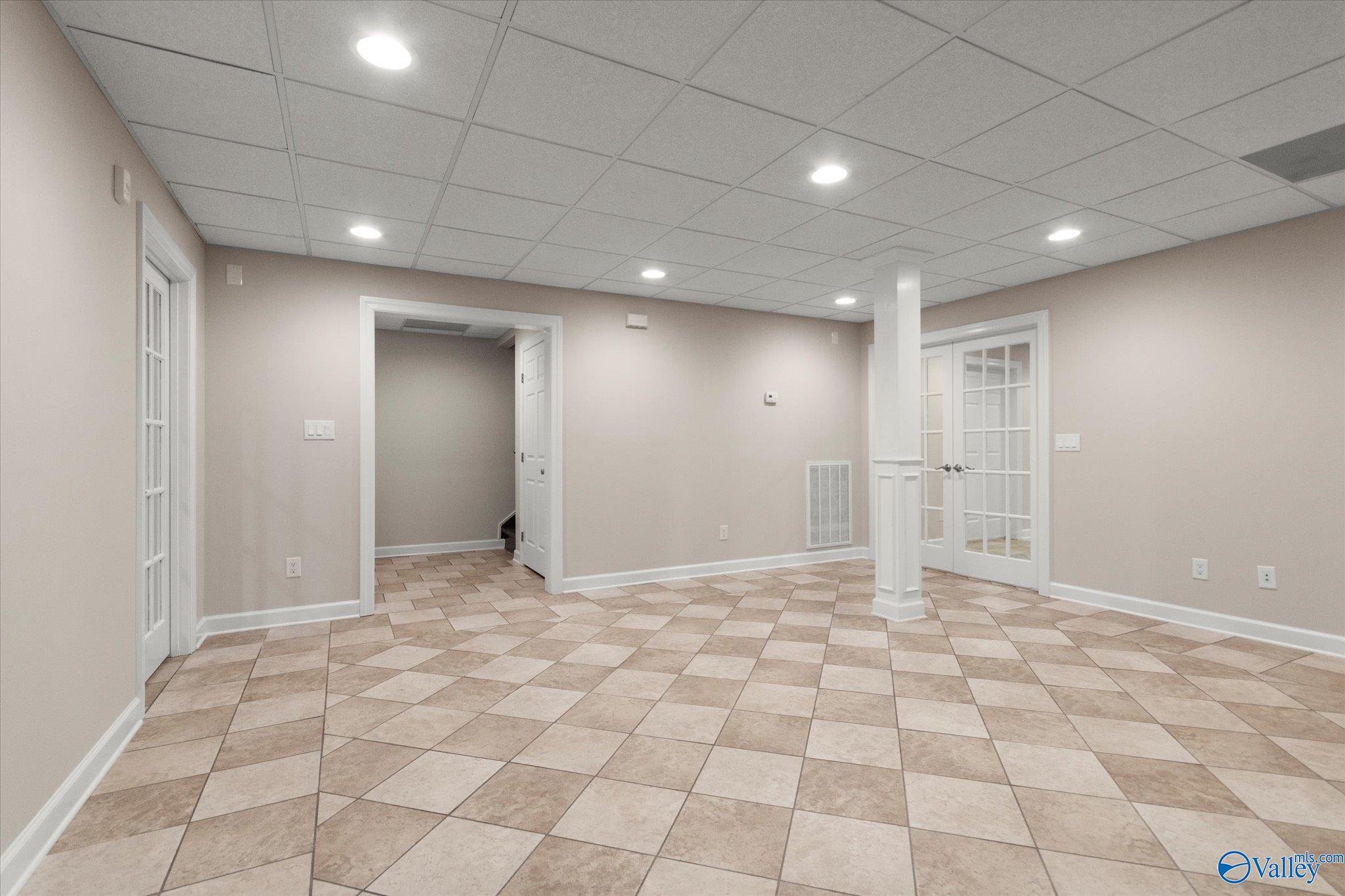 210 N Briarwood Road, Athens, Alabama image 30