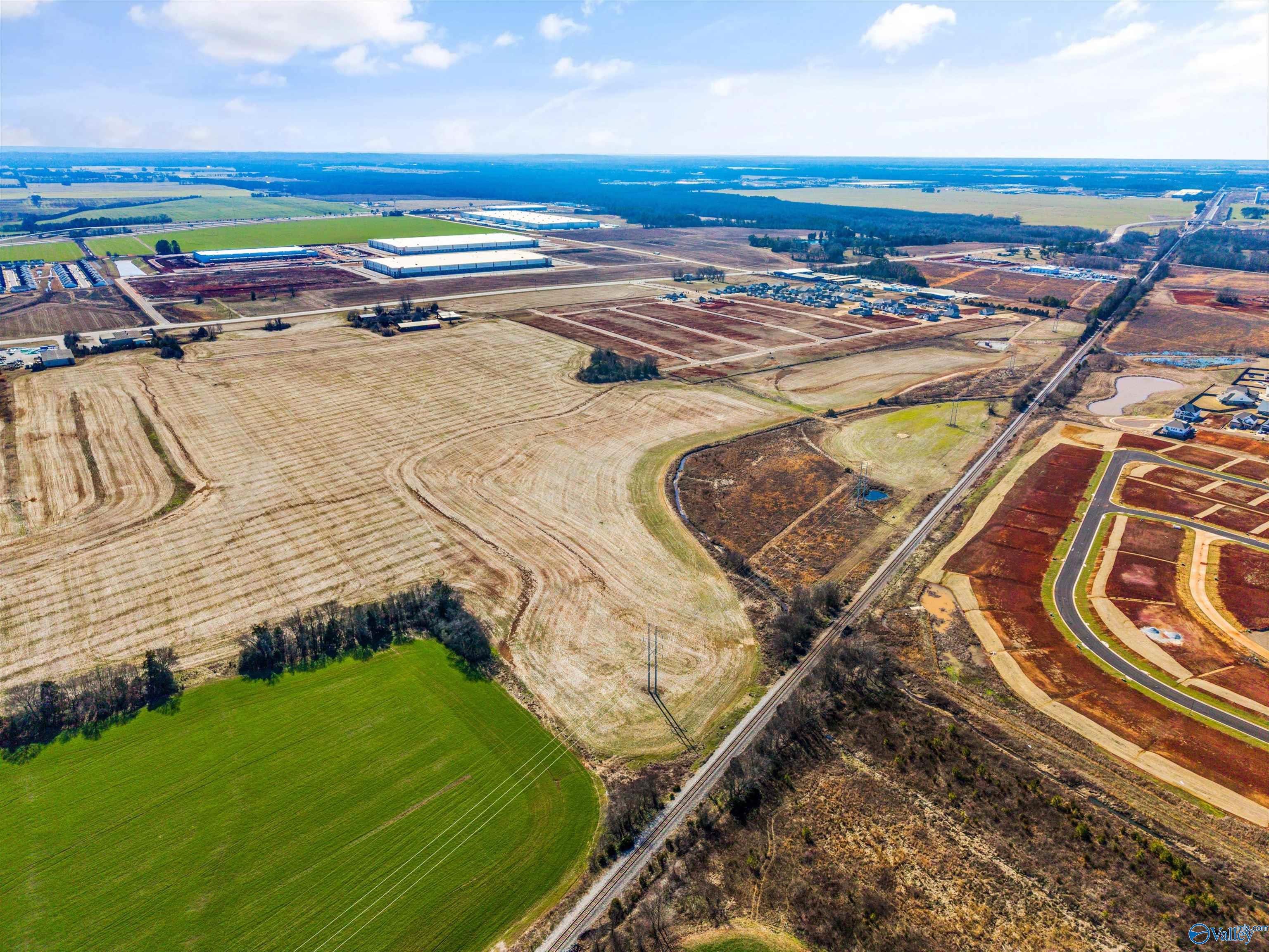 57.08 acres Old Highway 20