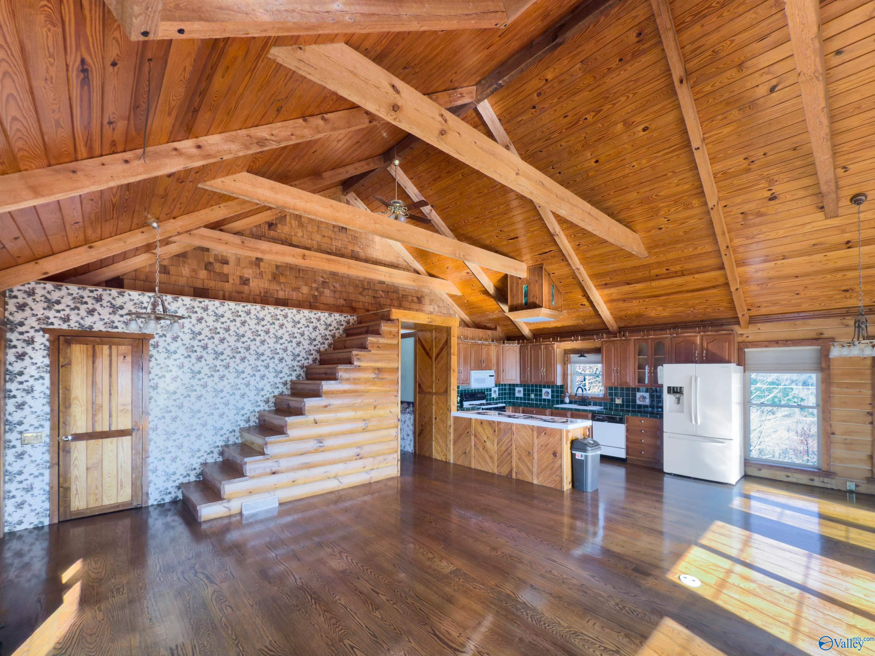250 Blue Water View, Guntersville, Alabama image 2