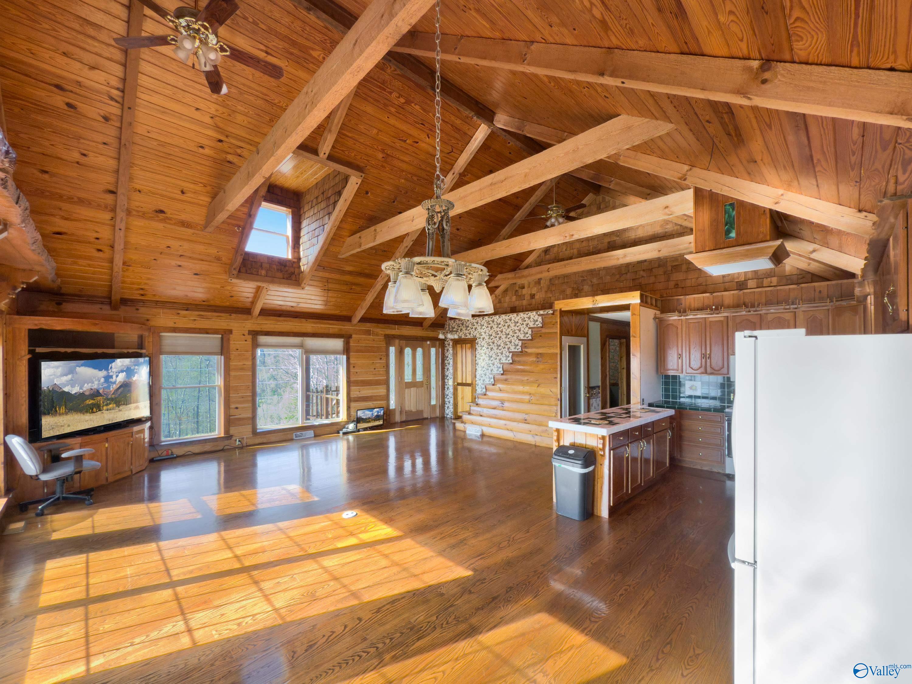 250 Blue Water View, Guntersville, Alabama image 3