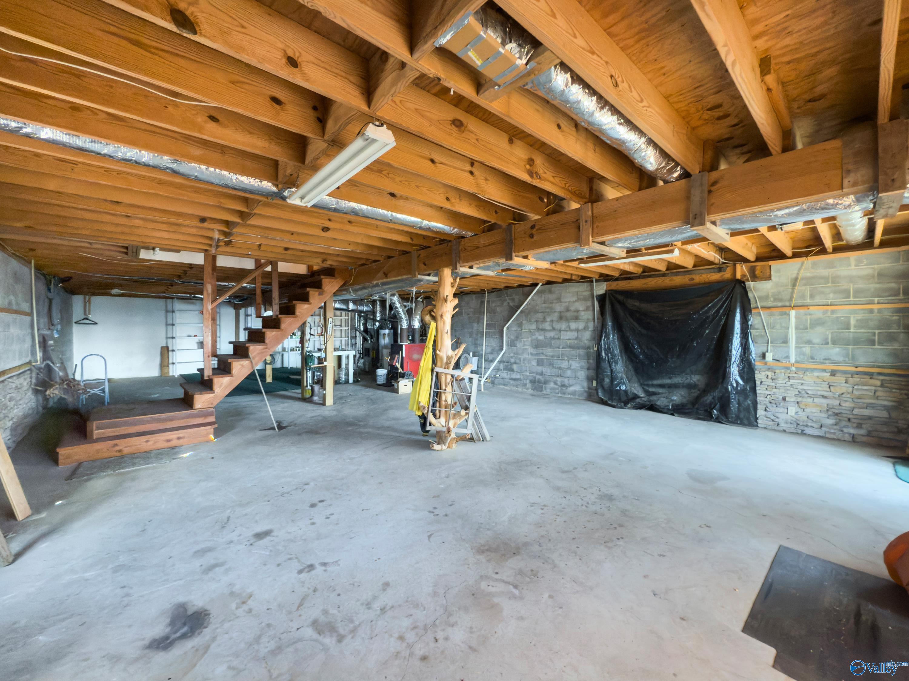 250 Blue Water View, Guntersville, Alabama image 18
