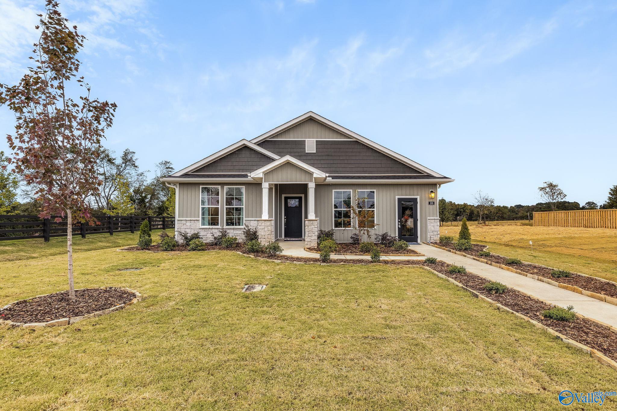 111 Starview Court, Harvest, Alabama image 2