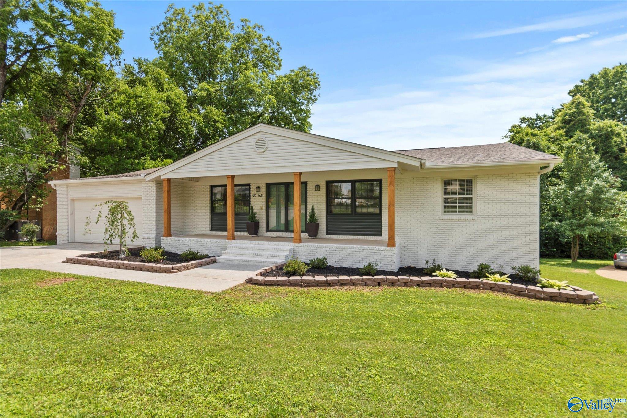 7611 Fleming Hills Drive, Huntsville, Alabama image 1