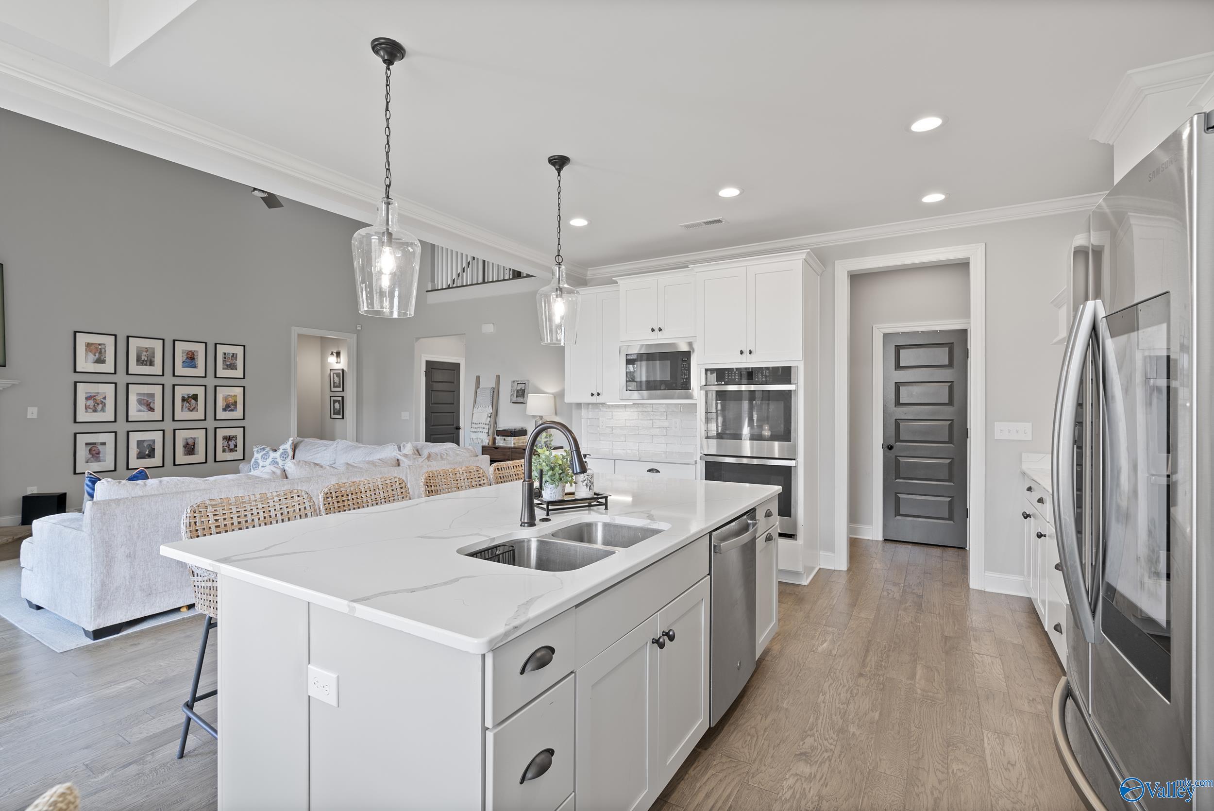 332 Kendallwood Drive, Meridianville, Alabama image 13