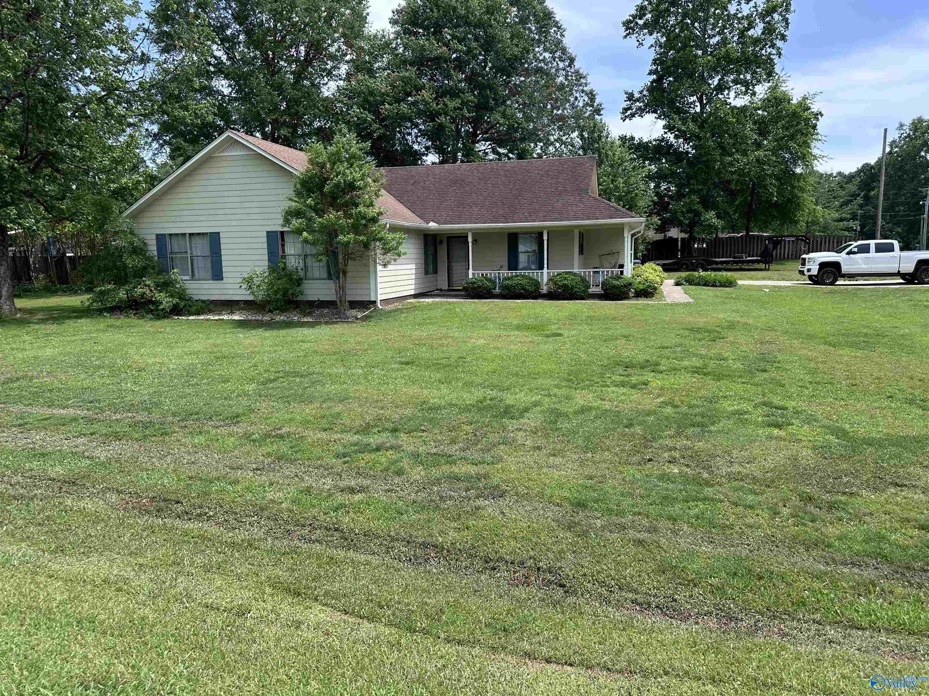 1810 Chickasaw Dr, Albertville, Alabama image 27