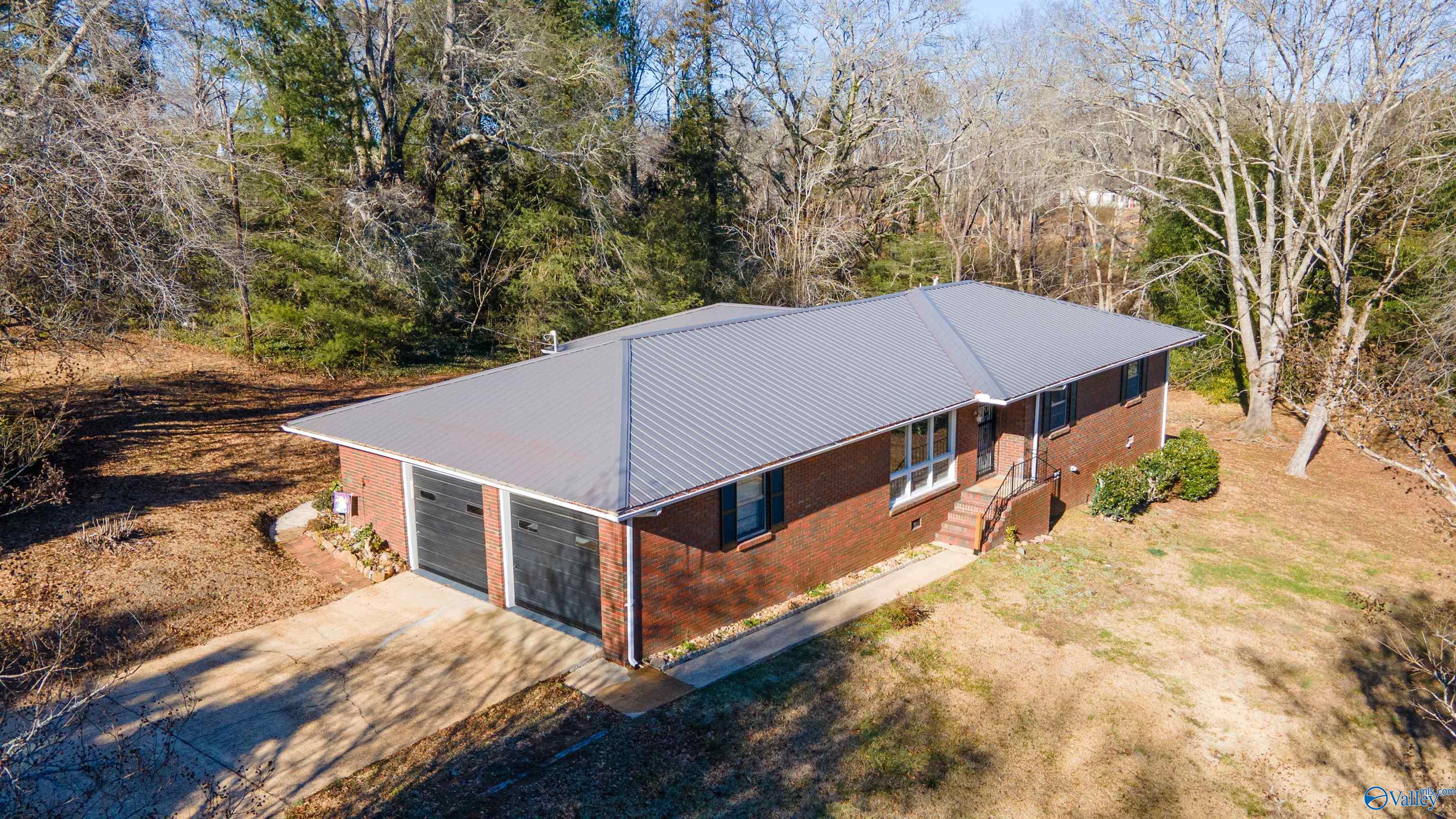 1786 Tabor Road, Gadsden, Alabama image 2