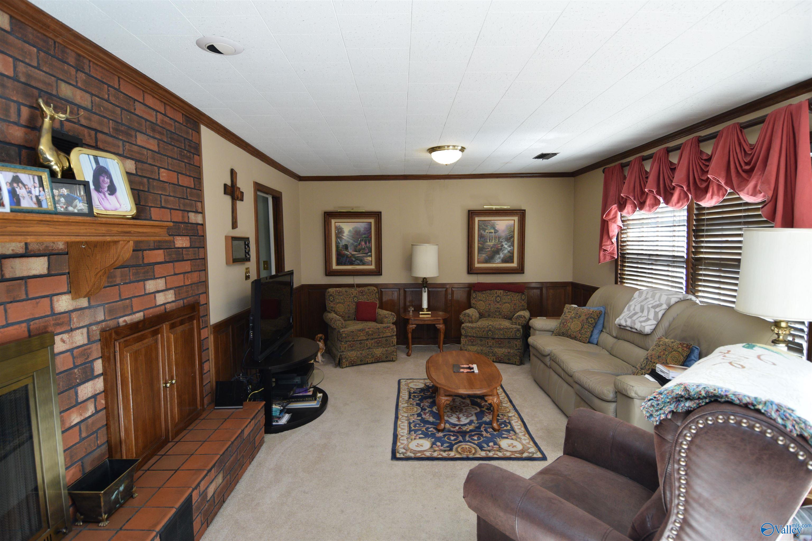2625 Solitude Road, Albertville, Alabama image 9