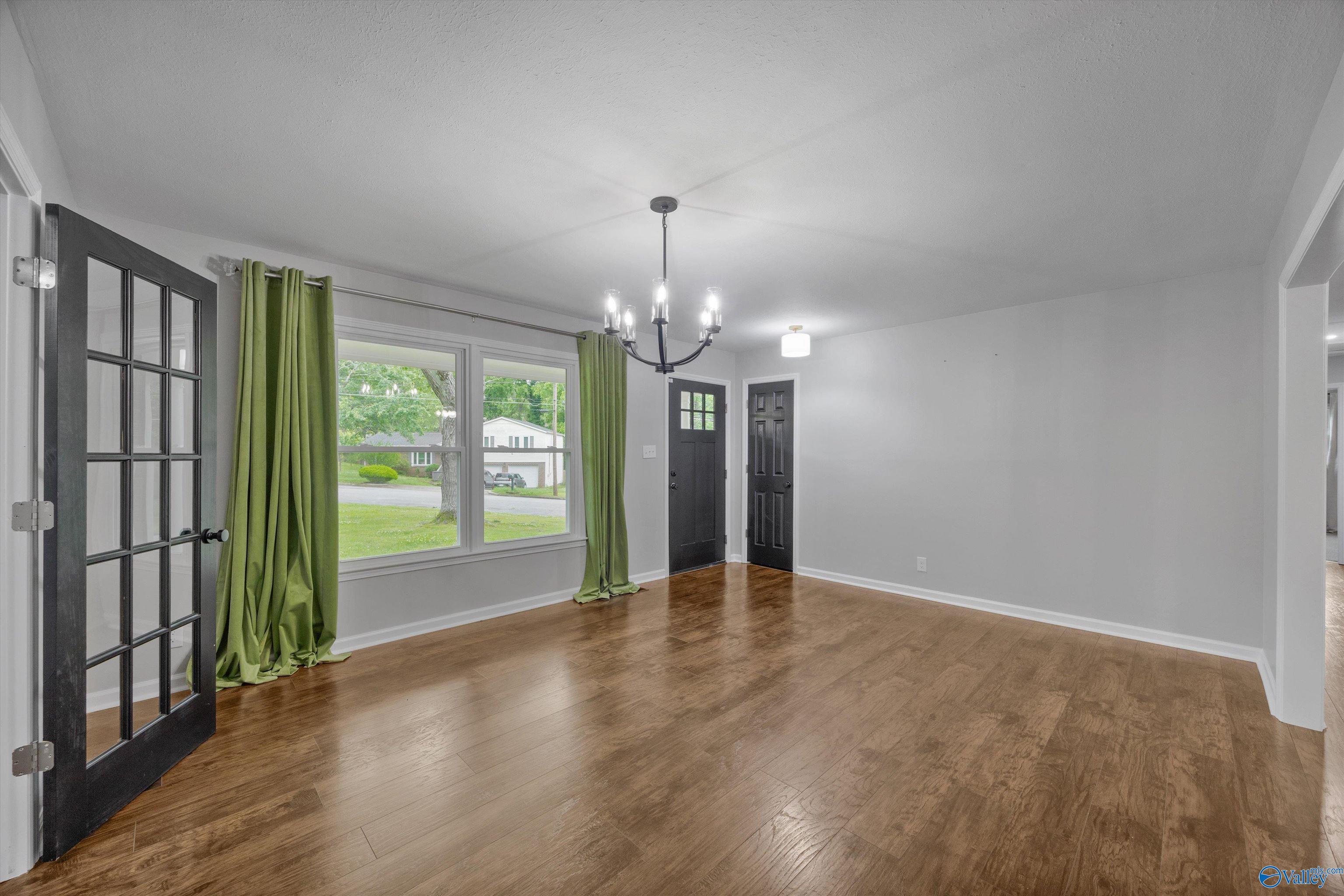 10112 Conrad Drive, Huntsville, Alabama image 8
