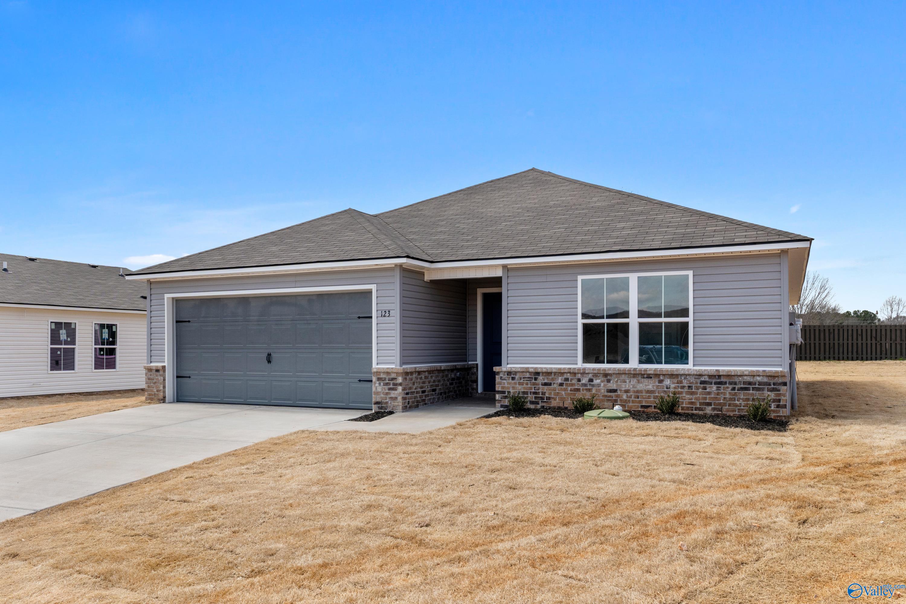 123 Olde Hearth Road, New Market, Alabama image 3