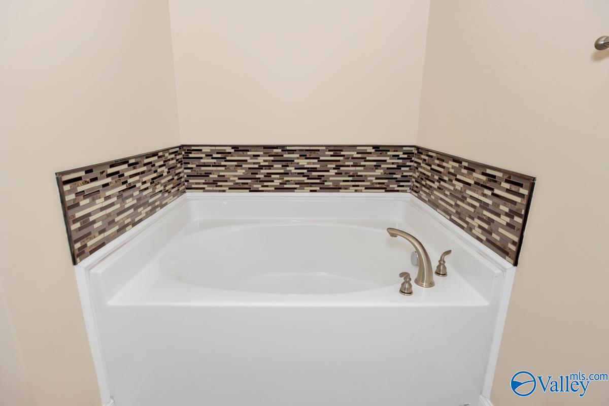 2471 Belltown Drive, Huntsville, Alabama image 27