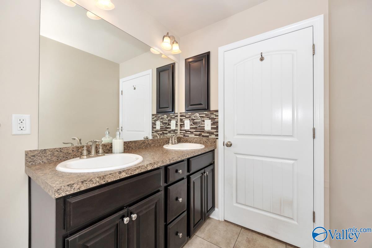 2471 Belltown Drive, Huntsville, Alabama image 25