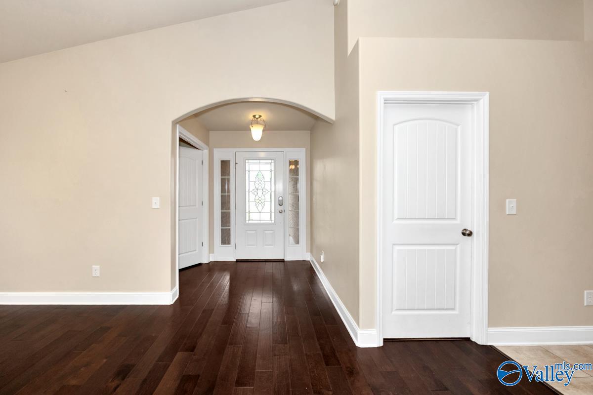 2471 Belltown Drive, Huntsville, Alabama image 6