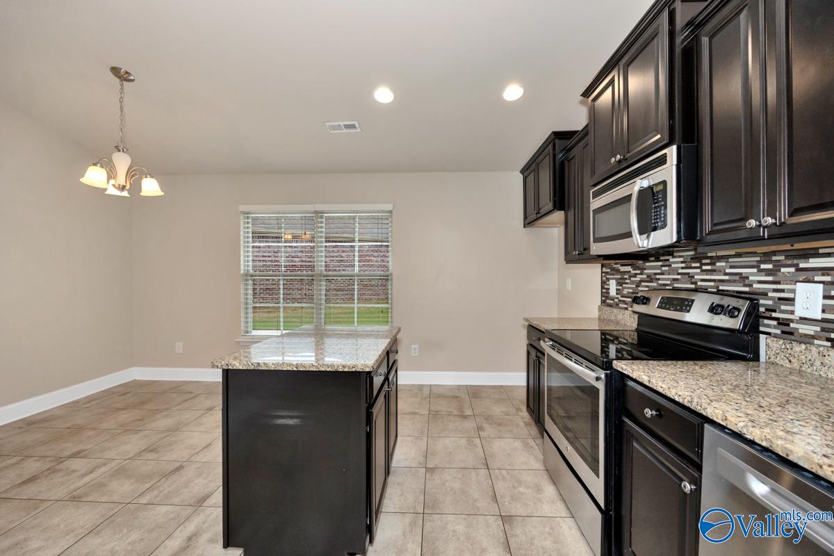 2471 Belltown Drive, Huntsville, Alabama image 17