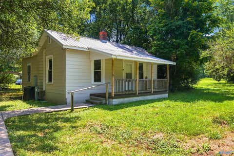 Homes For Sale - 1009 W Washington Street<br/> Athens, AL 35611