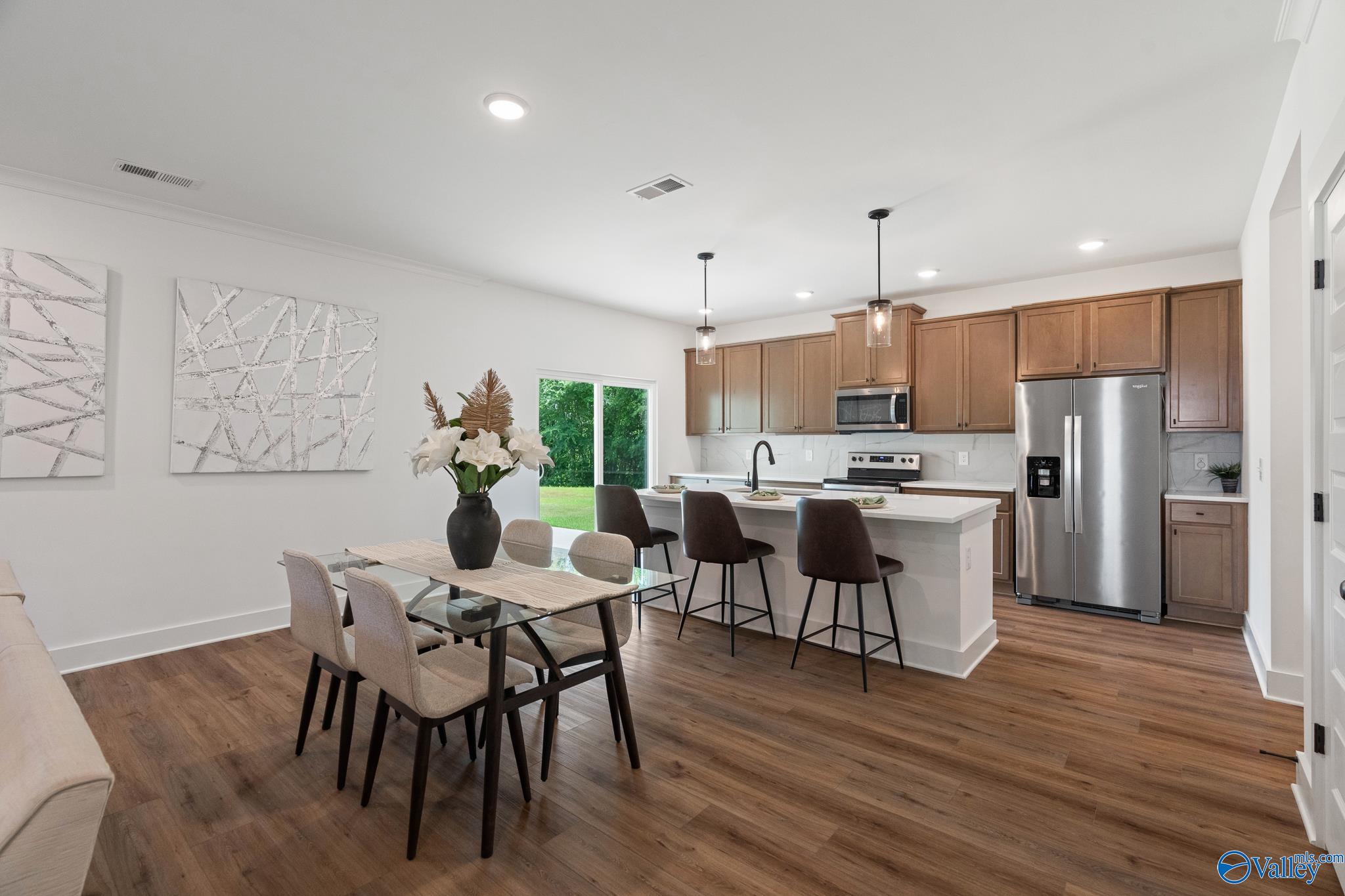 13664 Continental Road