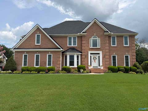 Homes For Sale - 103 Lanthorn Circle<br/> Madison, AL 35758