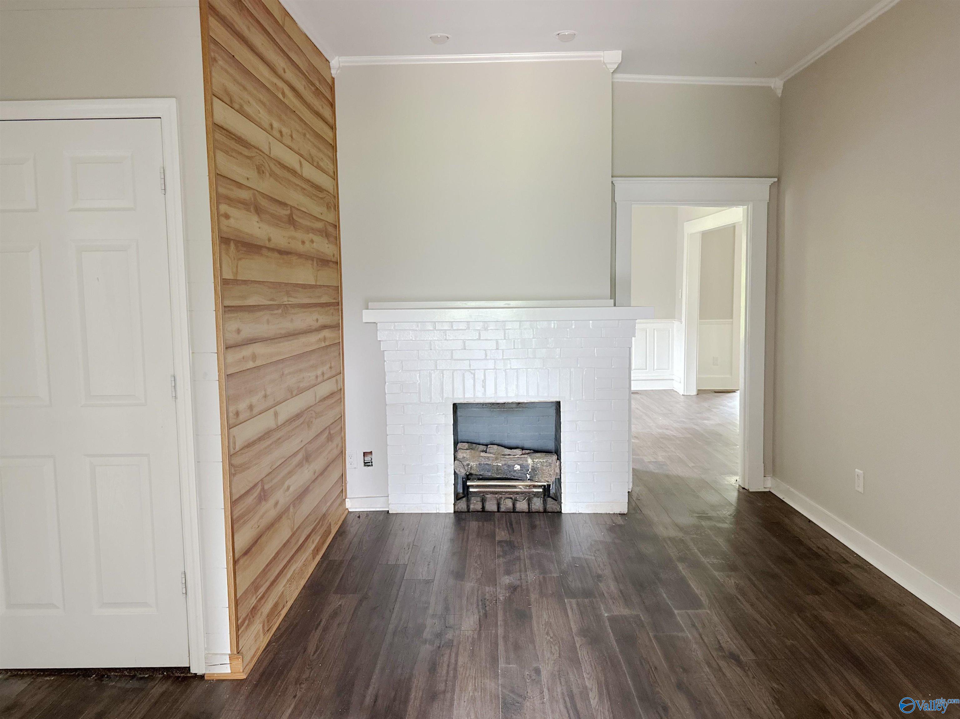 2494 Hines Street, Athens, Alabama image 9