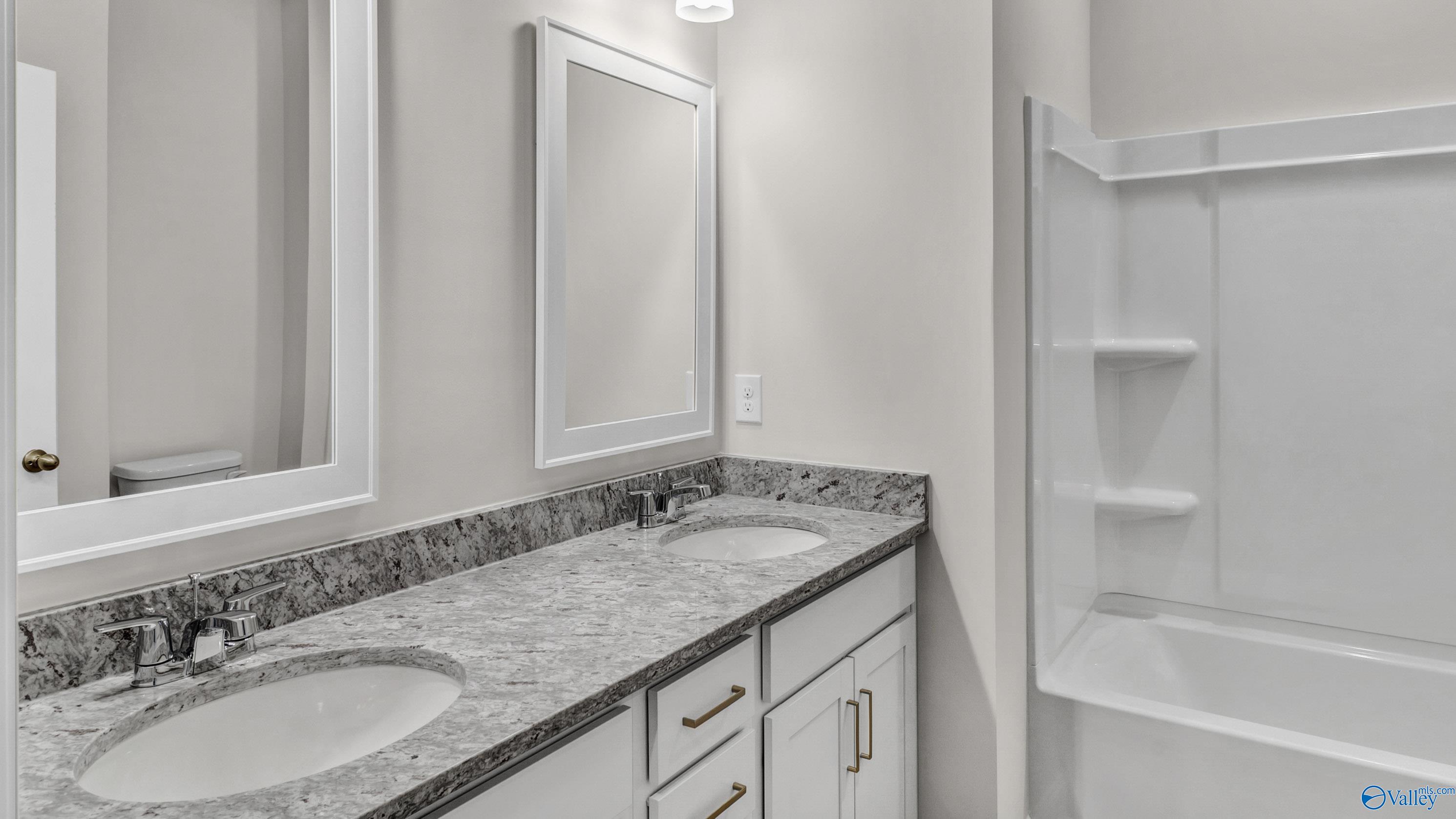 203 Crane Hollow Lane