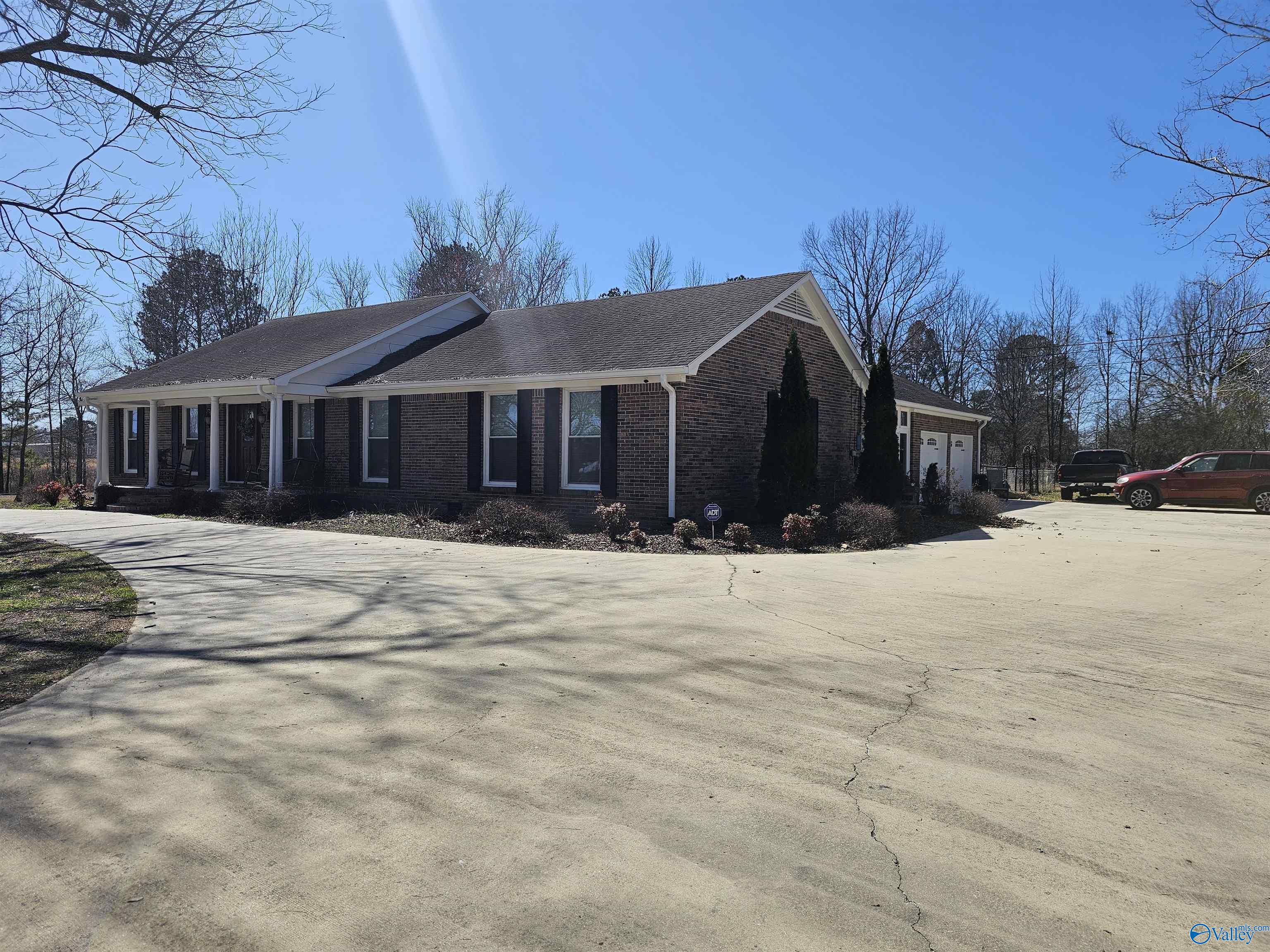 809 Kyle Road, Hartselle, Alabama image 6