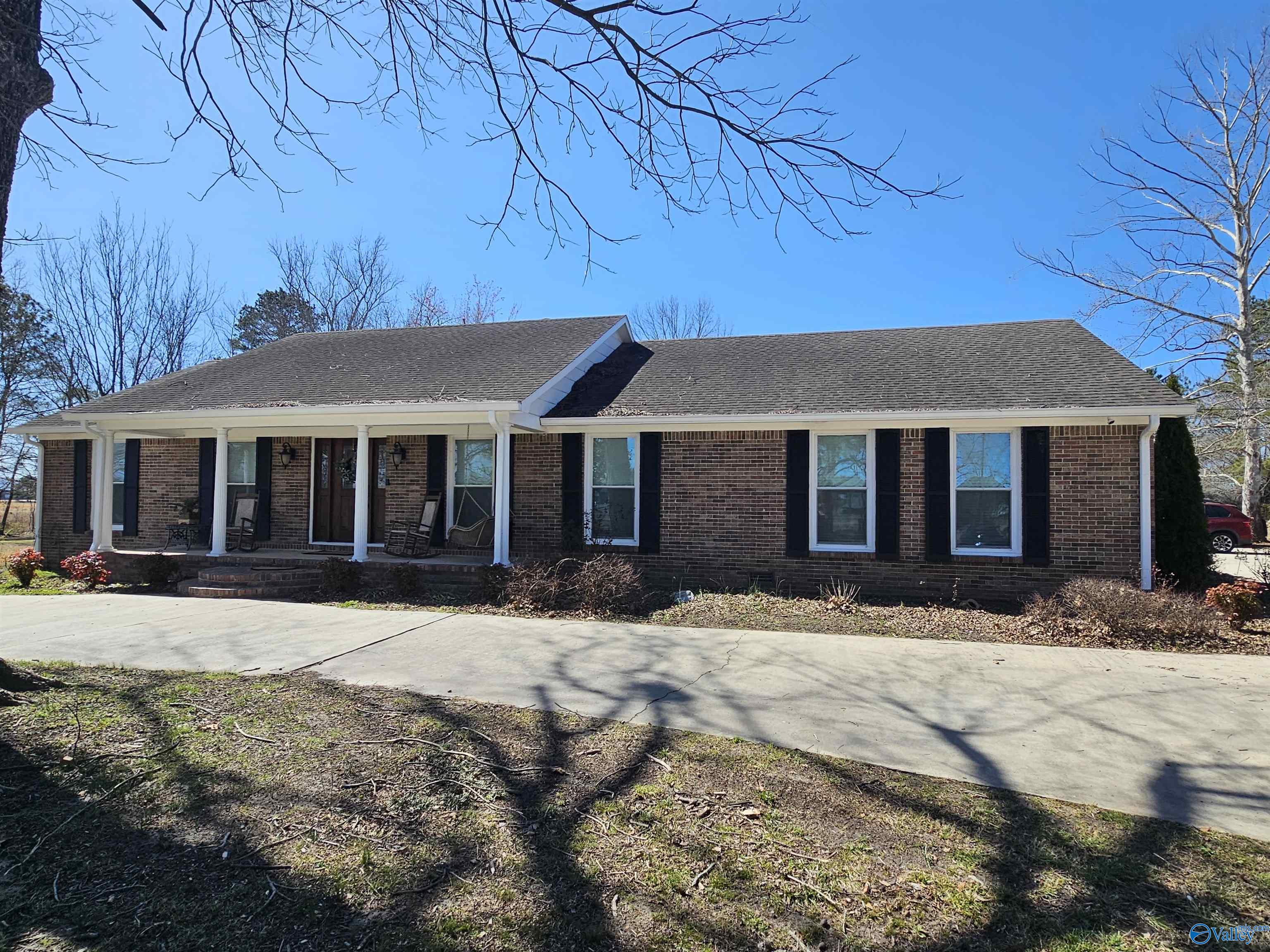 809 Kyle Road, Hartselle, Alabama image 1