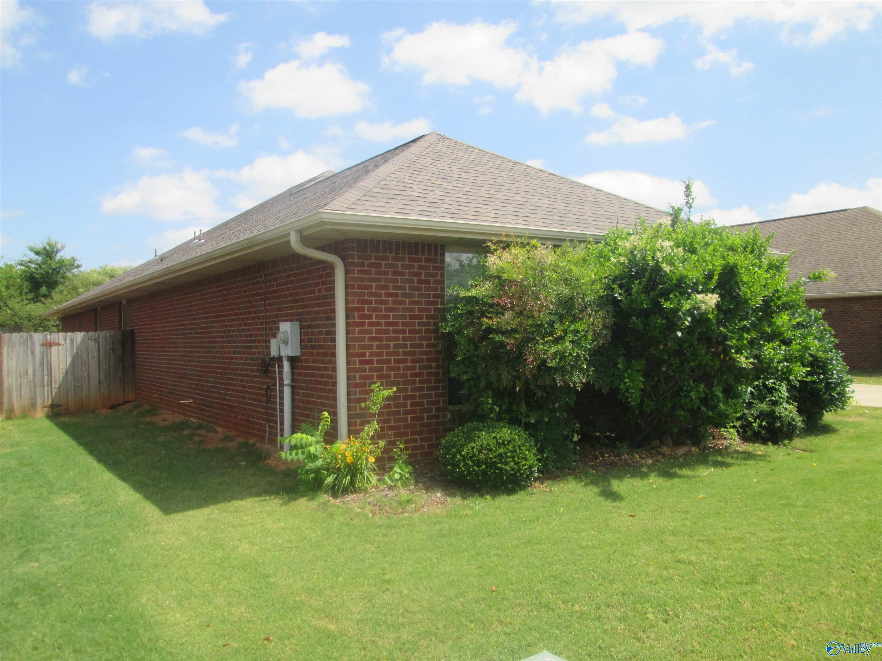 13748 Glendorch Lane