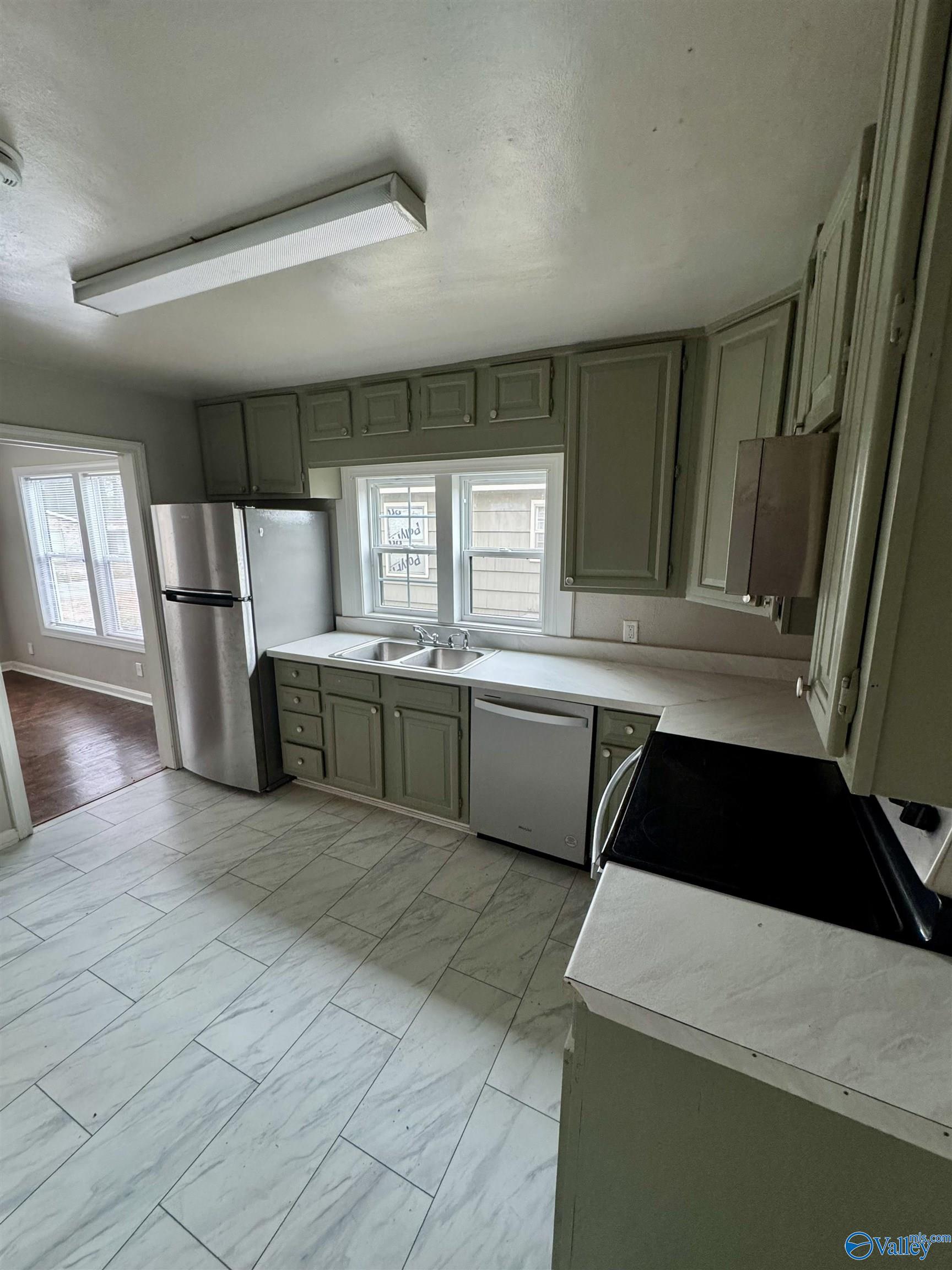 2004 Harrison Street SE