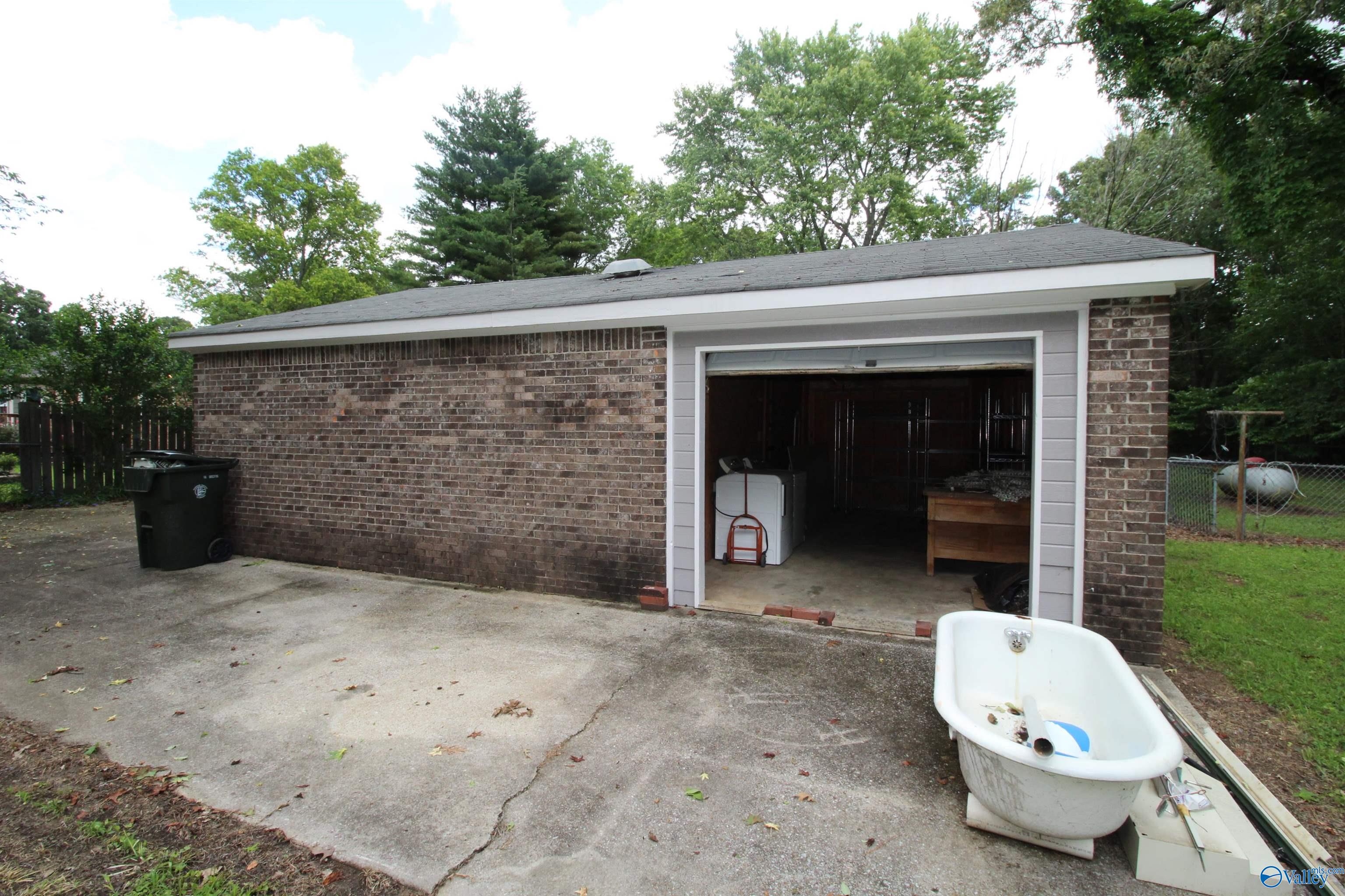 195 Holly Lynn Lane, Hazel Green, Alabama image 41