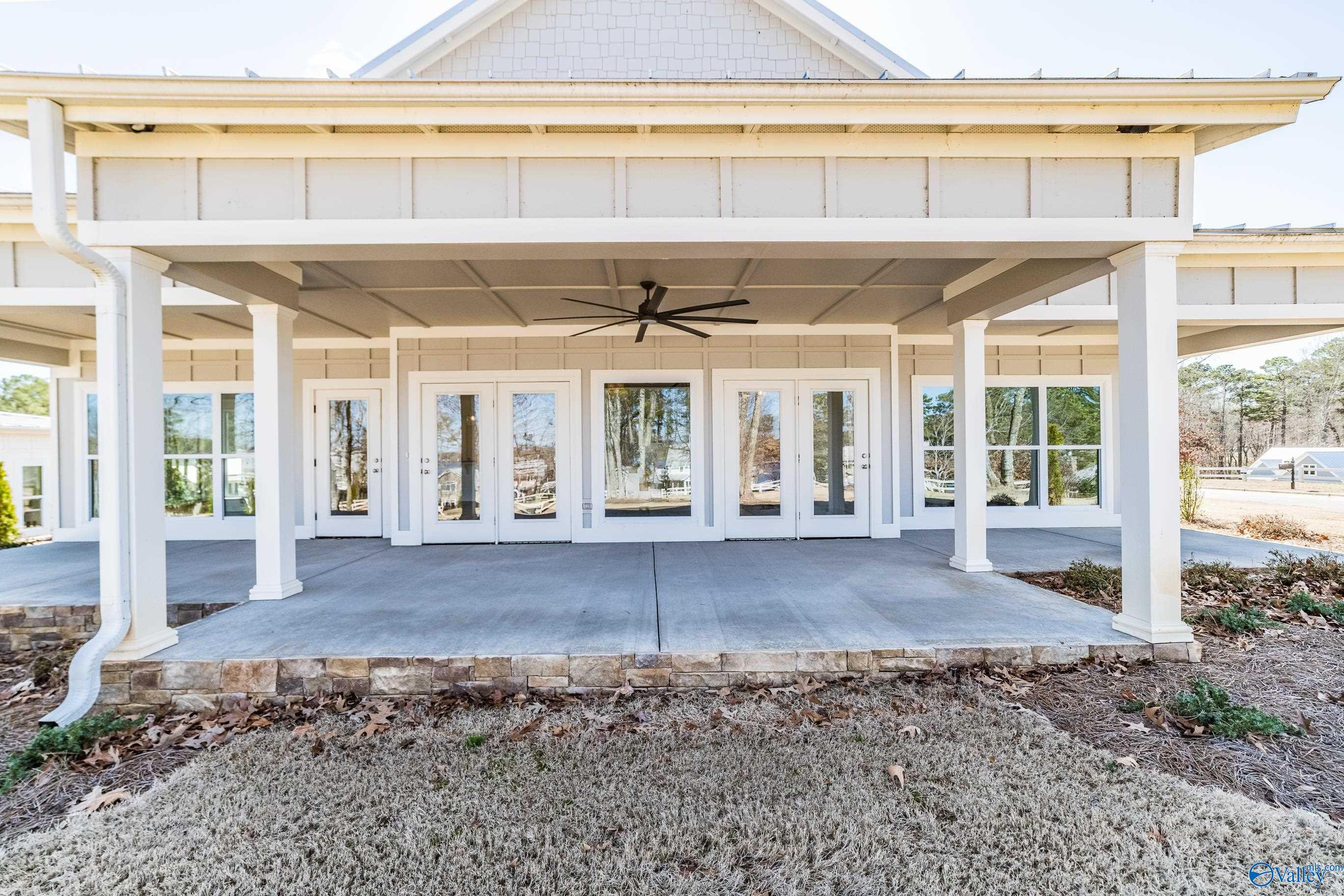 140 Lake Pointe Circle, Scottsboro, Alabama image 46