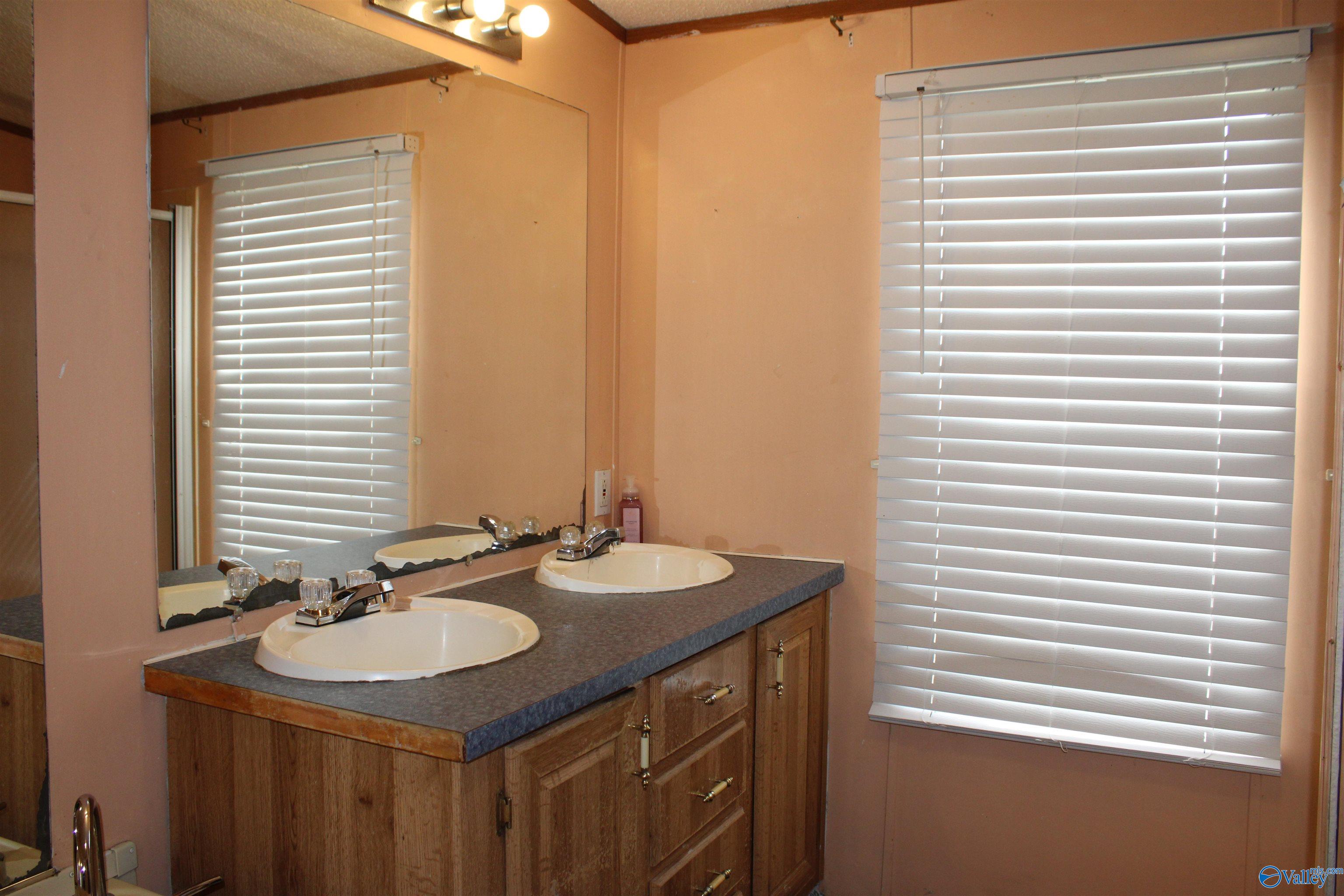 75 County Road 14, Danville, Alabama image 13