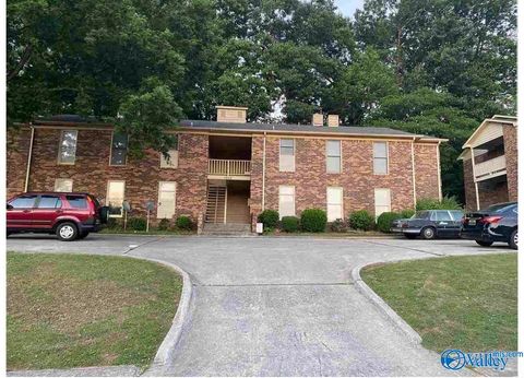 Apartment For Rent - 1510 Halston Circle #A<br/> Huntsville, AL 35816