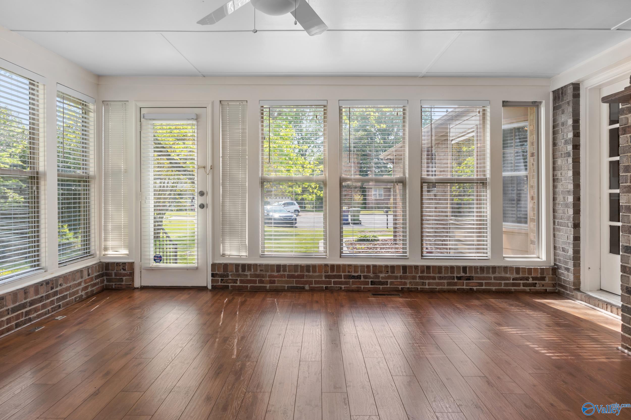 906 Flora Circle, Huntsville, Alabama image 28