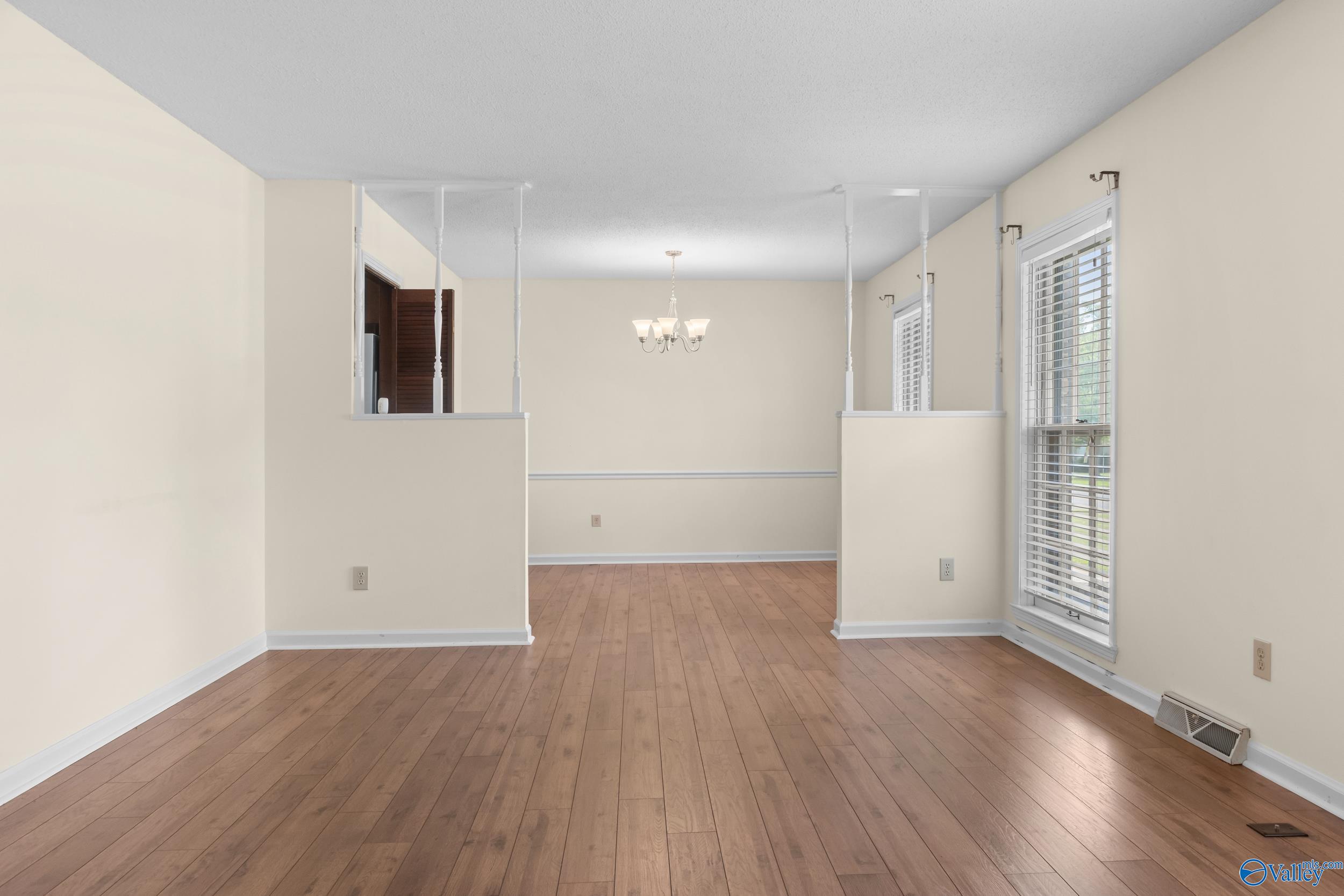 906 Flora Circle, Huntsville, Alabama image 7