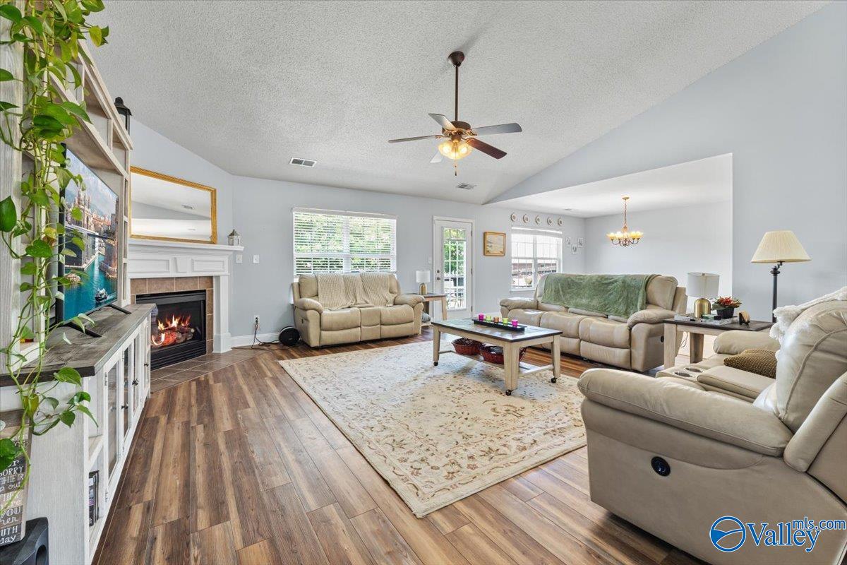 509 Summer Cove Circle, Madison, Alabama image 8