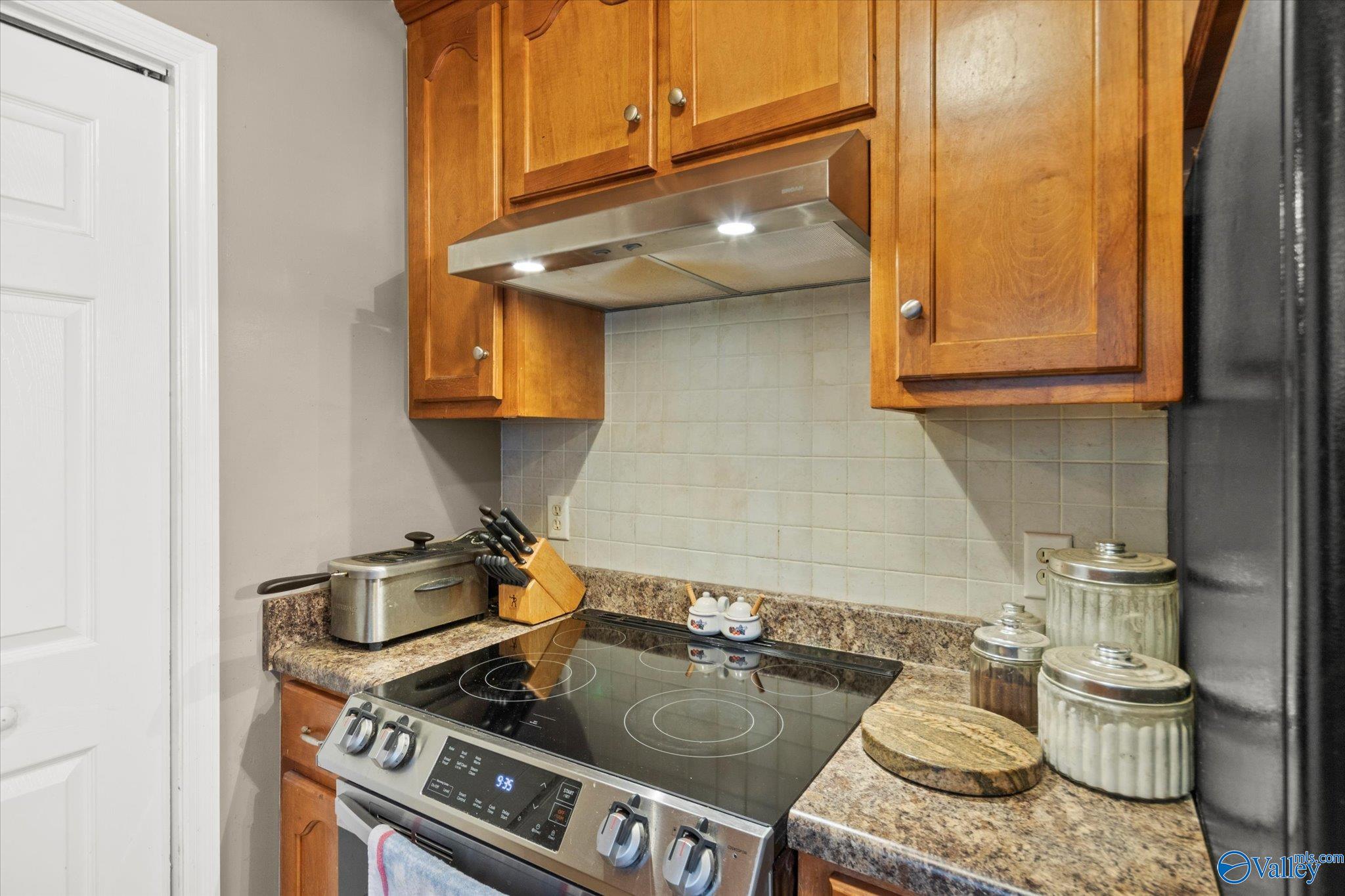 1004 Carter Grove Road, Hazel Green, Alabama image 10