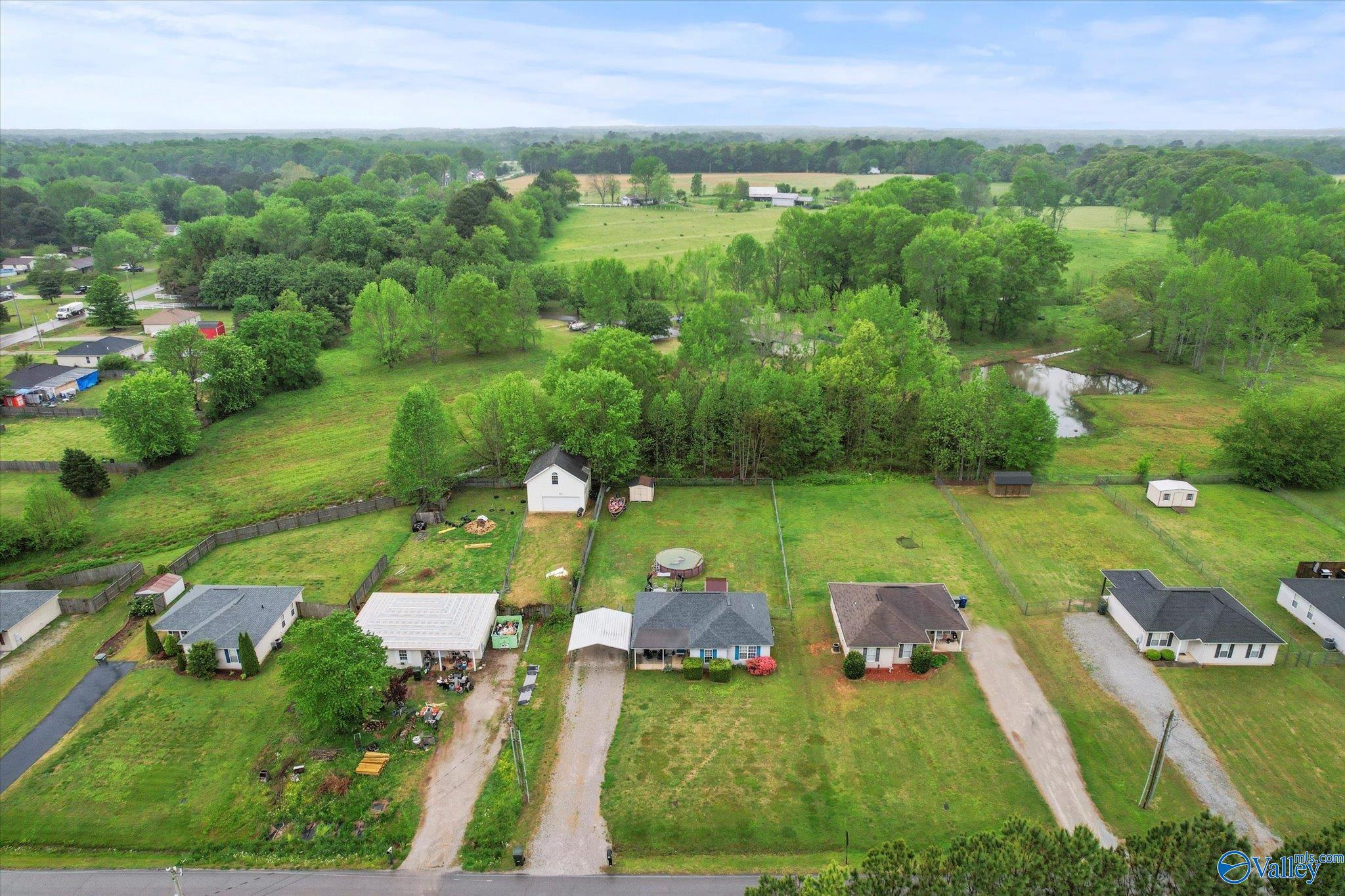 1004 Carter Grove Road, Hazel Green, Alabama image 24