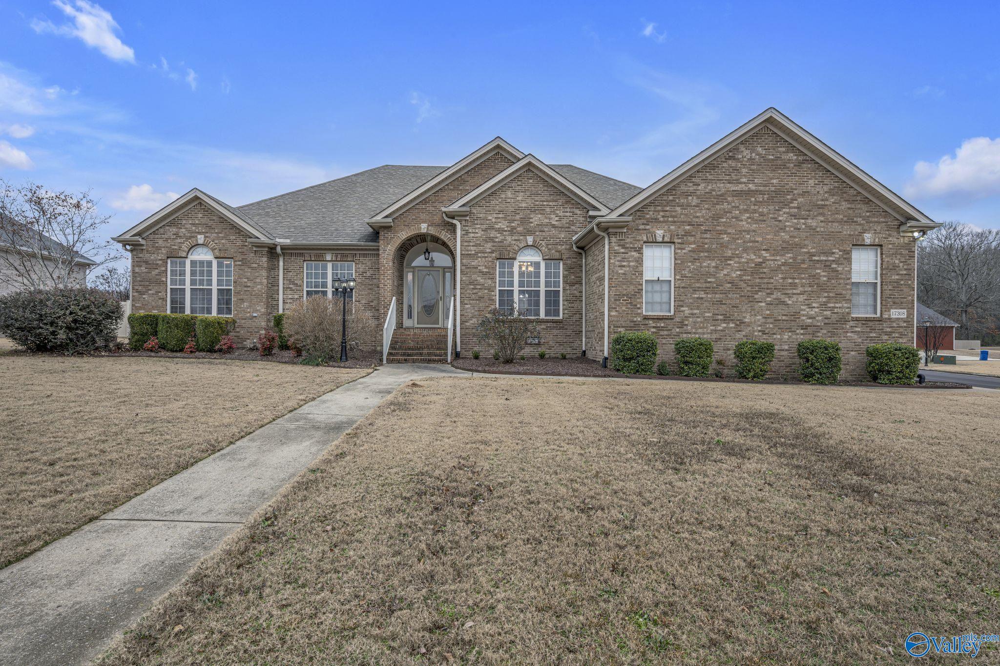 17308 Noble Circle, Athens, Alabama image 1