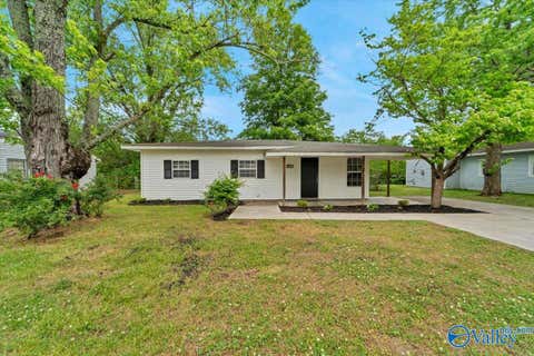 Homes For Sale - 2210 Evans Drive<br/> Huntsville, AL 35810