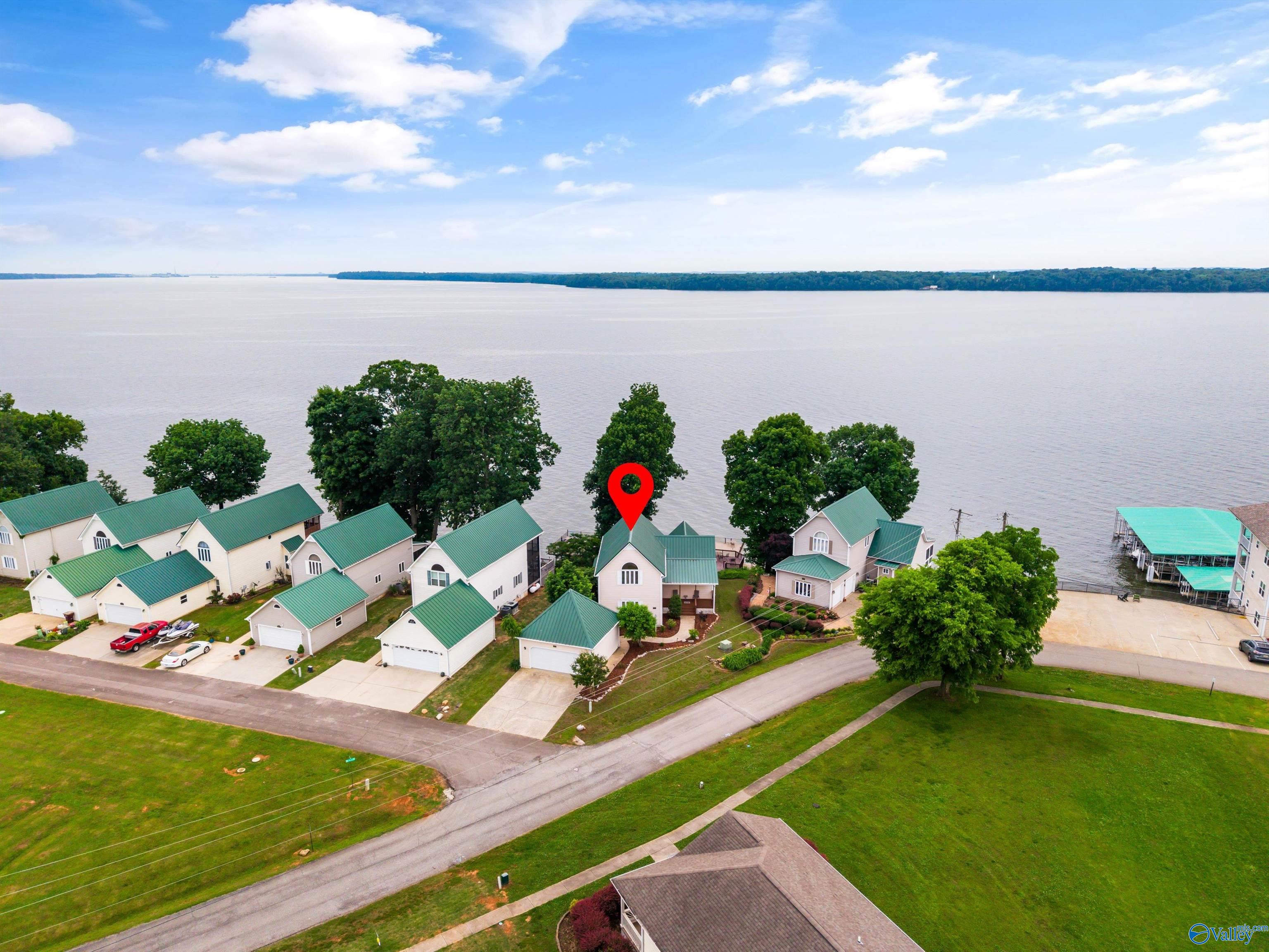 5690 Bay Pointe Drive, Athens, Alabama image 7