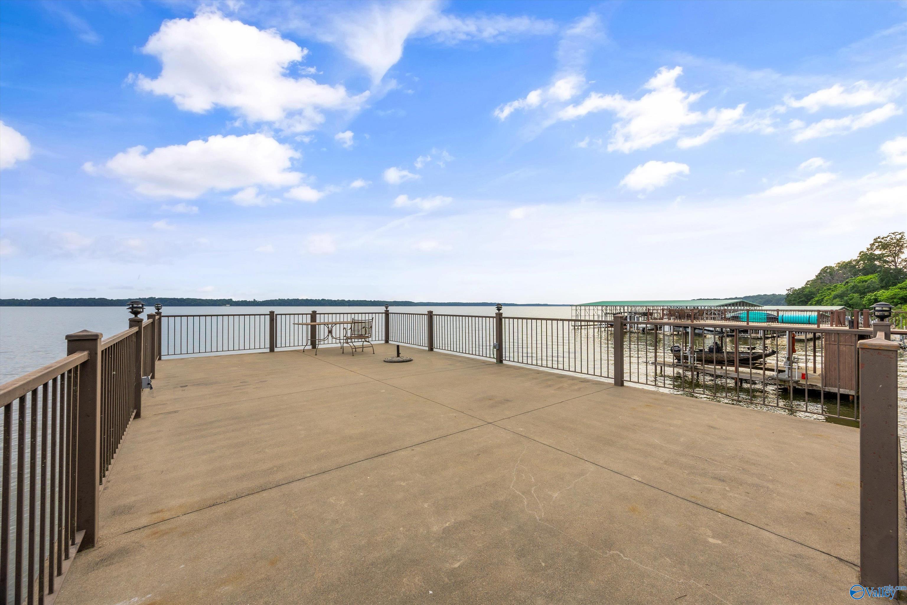 5690 Bay Pointe Drive, Athens, Alabama image 34
