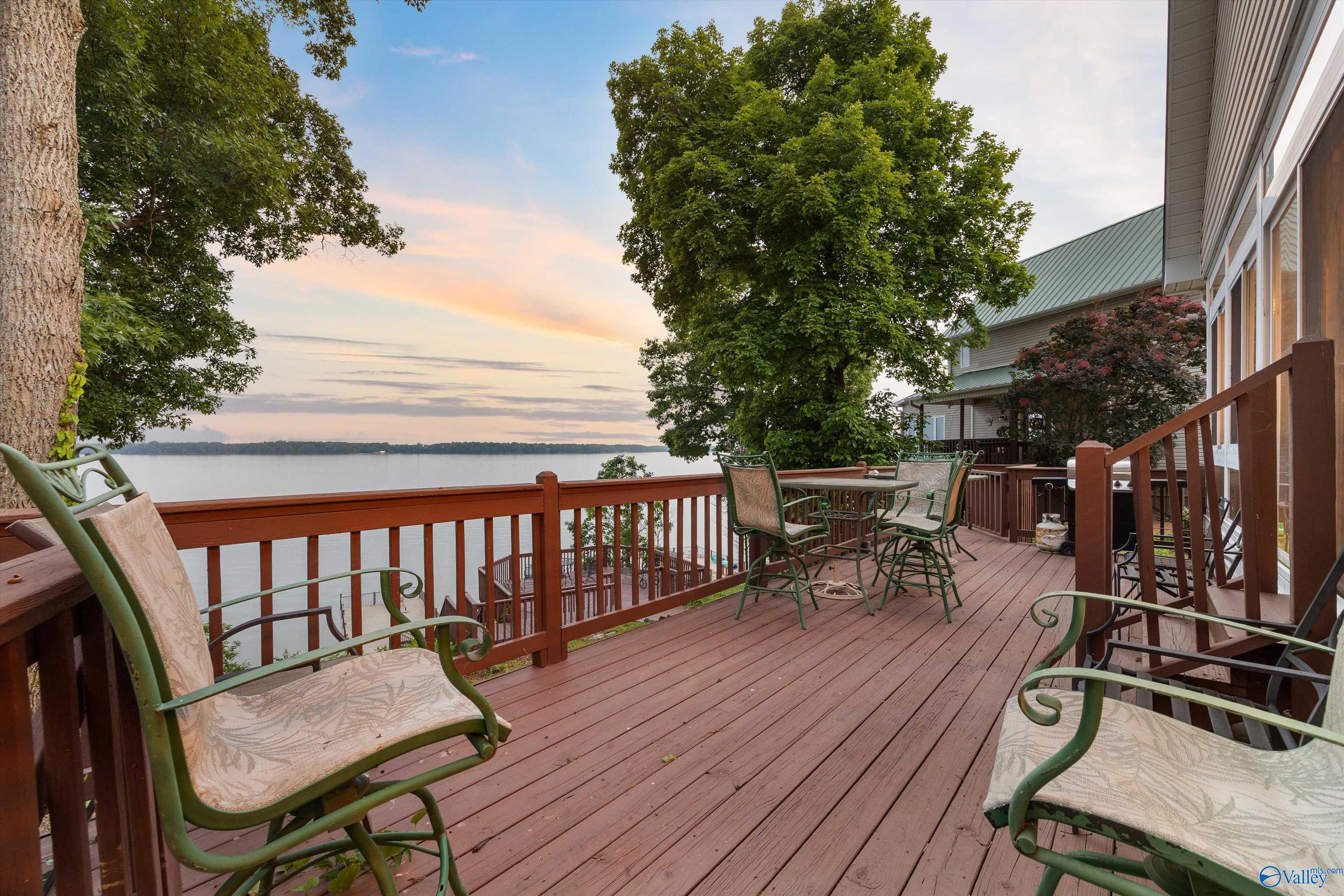 5690 Bay Pointe Drive, Athens, Alabama image 13